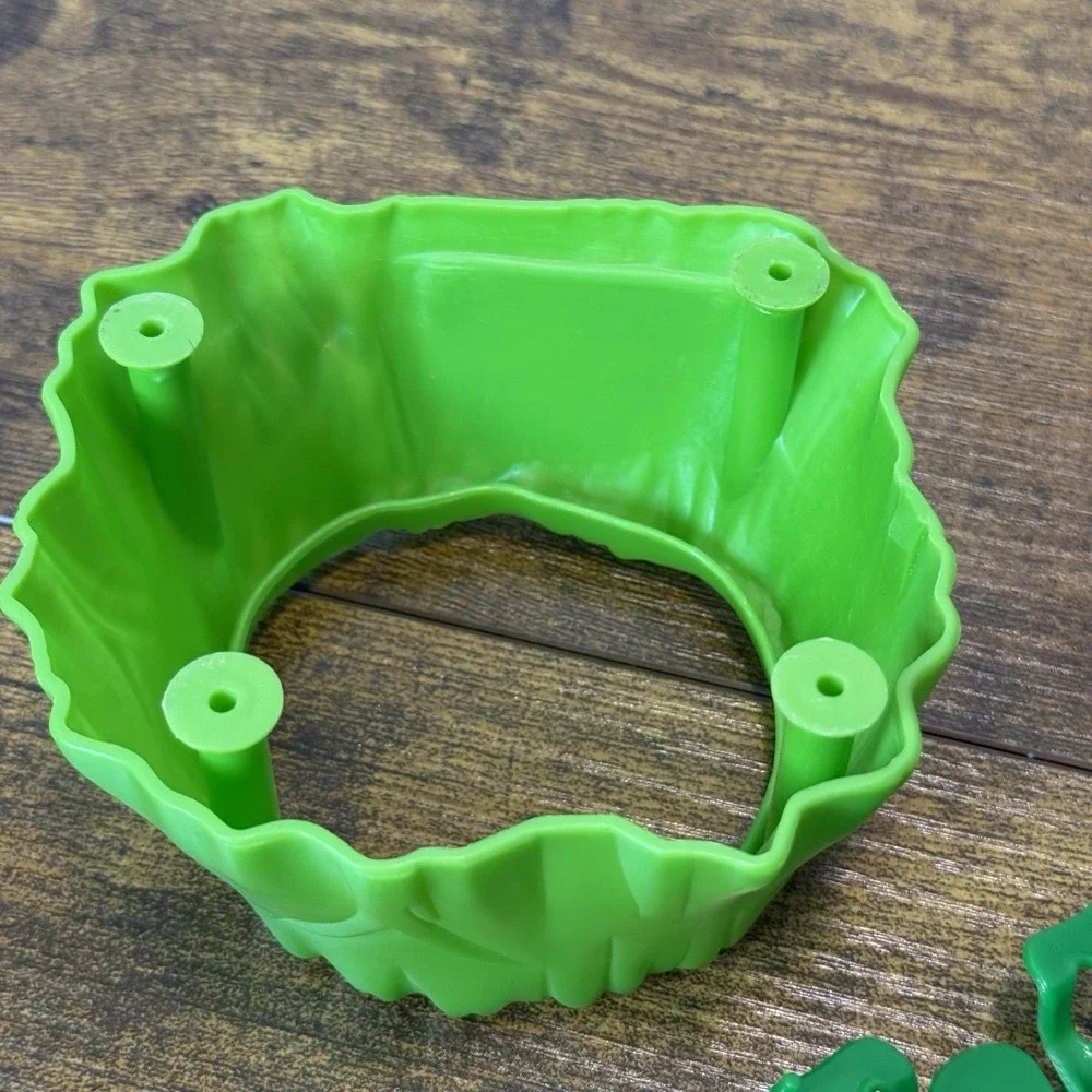 2004‎ Balloon Lagoon Cranium Game Y2K Replacement Parts Jumping Frogs Frog Pond